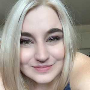 Meet your Posher, Brie